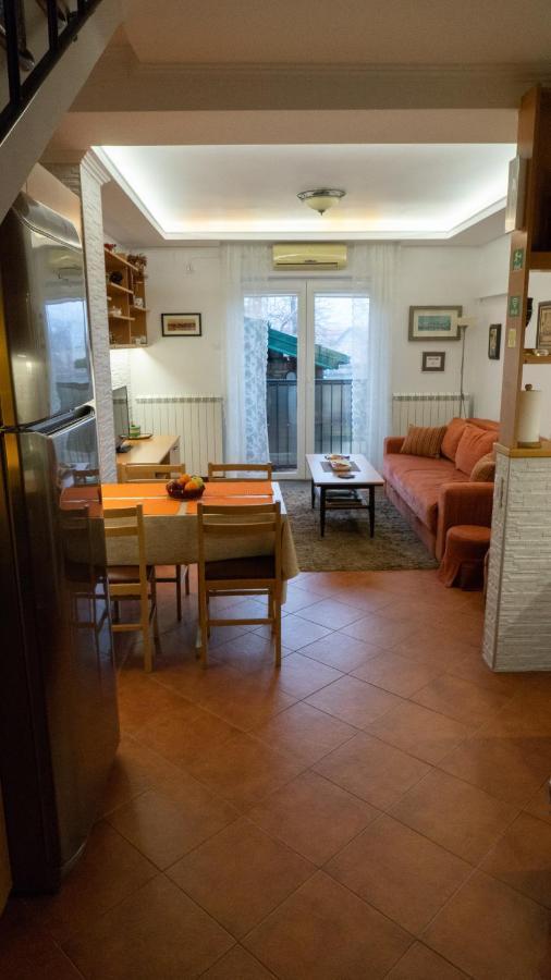 Apartment Akacija Gardens Beograd Eksteriør bilde