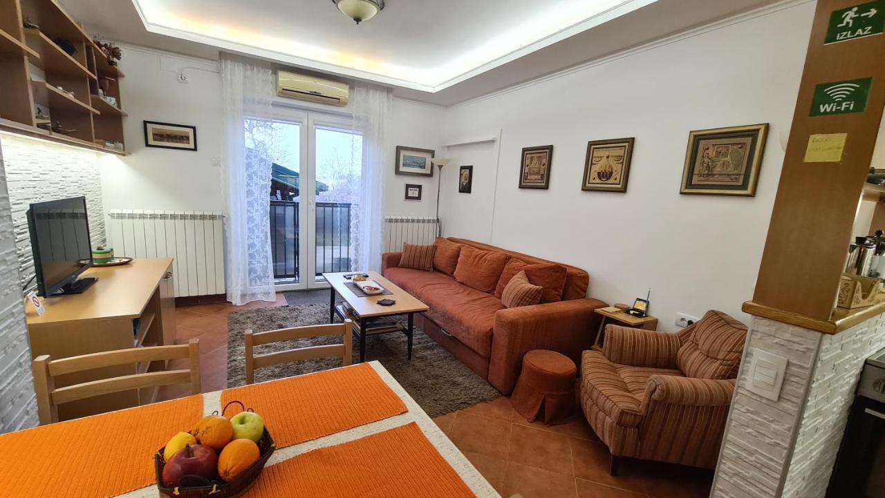 Apartment Akacija Gardens Beograd Eksteriør bilde